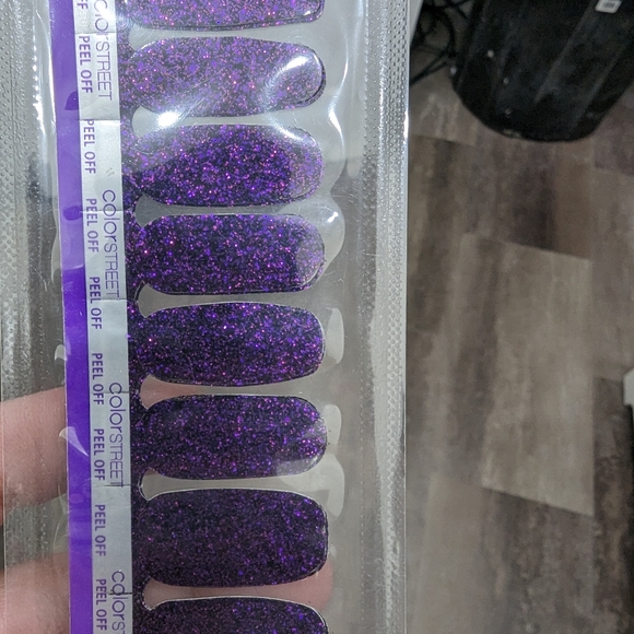 3 unopened colorstreet strips - Picture 5 of 8